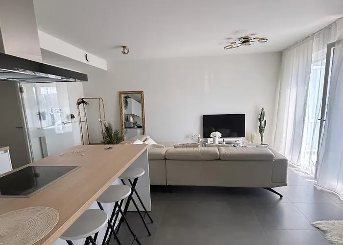 Exclusive White Apartment Complex - Guillemins